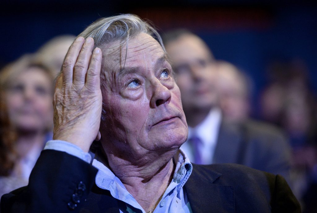 Alain DELON : "La vie ne m'apporte plus grand chose. J'ai tout connu, tout vu"